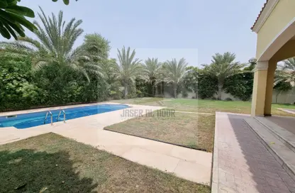 فيلا - 4 غرف نوم - 5 حمامات للبيع في التراث - جميرا بارك - دبي