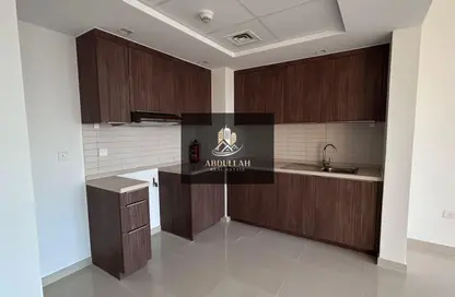 شقة - غرفة نوم - 1 حمام للايجار في زهور 2 - الزاهية - تجارية مويلح - الشارقة