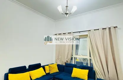 Apartment - 1 Bedroom - 2 Bathrooms for rent in Al Khan - Sharjah