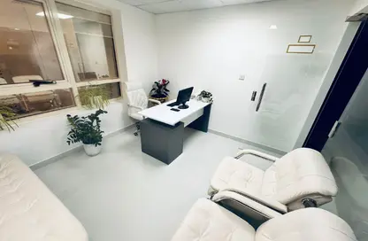 Office Space - Studio - 1 Bathroom for rent in Silver Home Building - Hor Al Anz - Deira - Dubai