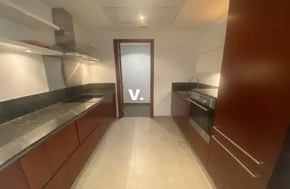 Apartment - 1 Bedroom - 2 Bathrooms for rent in Maze Tower - Sheikh Zayed Road - Dubai Apartment - 1 Bedroom - 2 Bathrooms for rent in Maze Tower - Sheikh Zayed Road - Dubai