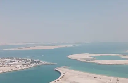 Apartment - 4 Bedrooms - 5 Bathrooms for rent in Beach Towers - Shams Abu Dhabi - Al Reem Island - Abu Dhabi