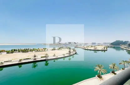 شقة - 3 غرف نوم - 5 حمامات للايجار في P2652 - شاطئ الراحة - أبوظبي