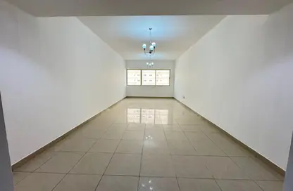 Apartment - 3 Bedrooms - 4 Bathrooms for rent in Al Majaz 3 - Al Majaz - Sharjah