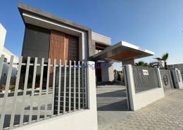 Villa - 5 bedrooms - 6 bathrooms for sale in Jumeirah Park Homes - Jumeirah Park - Dubai