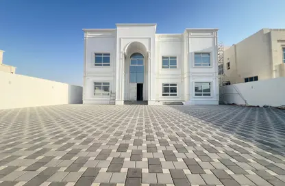 شقة - 3 غرف نوم - 4 حمامات للايجار في مدينة الرياض - أبوظبي شقة - 3 غرف نوم - 4 حمامات للايجار في مدينة الرياض - أبوظبي