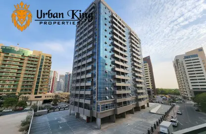 Apartment - 2 Bedrooms - 3 Bathrooms for rent in Wembley Tower - Dubai Sports City - Dubai
