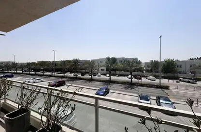شقة - 2 غرف نوم - 2 حمامات للايجار في برج 12 - الريف داون تاون - مشروع الريف - أبوظبي