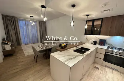 Apartment - 1 Bedroom - 2 Bathrooms for rent in Hamilton House - Jumeirah Village Circle - Dubai