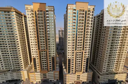 شقة - 2 غرف نوم - 3 حمامات للايجار في برج الليلي - مدينة الإمارات - عجمان