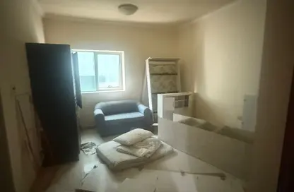 Apartment - Studio - 1 Bathroom for rent in New Al Taawun Road - Al Taawun - Sharjah