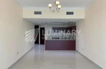 شقة - 1 حمام للايجار في برج الواحة - مدينة دبي الرياضية - دبي