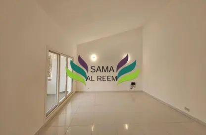 فيلا - 4 غرف نوم - 3 حمامات للايجار في فلل الجافلية - الجافلية - دبي