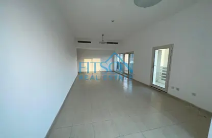 Apartment - 2 Bedrooms - 3 Bathrooms for rent in Olympic Park 3 - Olympic Park Towers - Dubai Sports City - Dubai