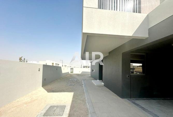 15647721 - Property Image 2