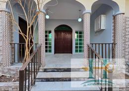 Stairs image for: Villa - 3 bedrooms - 5 bathrooms for rent in Al Rawda 1 - Al Rawda - Ajman, Image 1