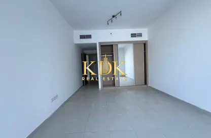 Apartment - 2 Bedrooms - 3 Bathrooms for rent in Oxford Building - Jumeirah Village Circle - Dubai