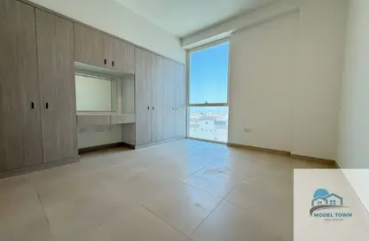 Apartment - Studio - 1 Bathroom for rent in Oasis 1 - Oasis Residences - Masdar City - Abu Dhabi