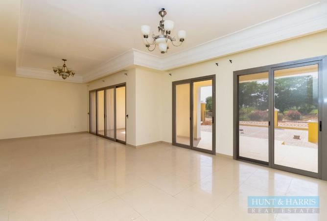 15663751 - صورة العقار 2