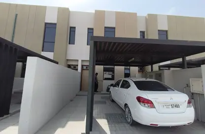 Townhouse - 2 Bedrooms - 4 Bathrooms for rent in Nasma Residence - Al Tai - Sharjah