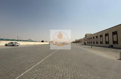 أرض - استوديو للايجار في الصجعة الصناعية - آلصجعه - الشارقة