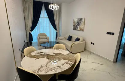 شقة - 2 غرف نوم - 2 حمامات للايجار في 2 أوبالز باي دانوب تاور - أوبالز باي دانوب - حديقة دبي العلميه - دبي شقة - 2 غرف نوم - 2 حمامات للايجار في 2 أوبالز باي دانوب تاور - أوبالز باي دانوب - حديقة دبي العلميه - دبي