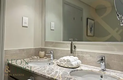 Apartment - 2 Bedrooms - 1 Bathroom for sale in Forte 1 - Forte - Downtown Dubai - Dubai