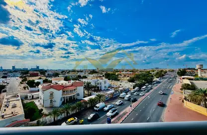 Apartment - 1 Bedroom - 2 Bathrooms for rent in Jumeirah Garden City - Al Satwa - Dubai