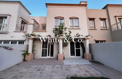 Villa - 2 Bedrooms - 3 Bathrooms for rent in Springs 14 - The Springs - Dubai