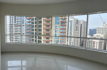 Apartment - 3 Bedrooms - 4 Bathrooms for rent in Al Khan Corniche - Al Khan - Sharjah
