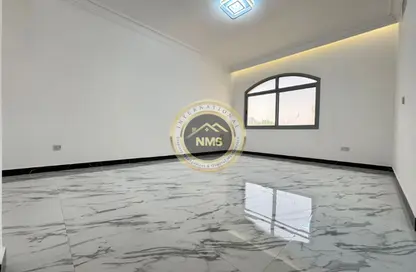 Apartment - Studio - 1 Bathroom for rent in Airport Road - Abu Dhabi