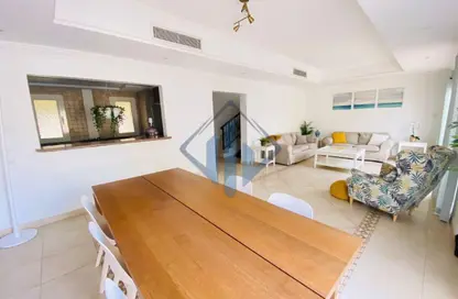 Duplex - 2 Bedrooms - 2 Bathrooms for rent in The Townhouses at Al Hamra Village - Al Hamra Village - Ras Al Khaimah