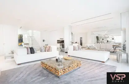 Villa - 6 Bedrooms - 7 Bathrooms for sale in Garden Homes Frond B - Garden Homes - Palm Jumeirah - Dubai