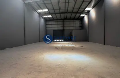 Warehouse - Studio - 1 Bathroom for rent in Al Sajaa Industrial - Al Sajaa - Sharjah