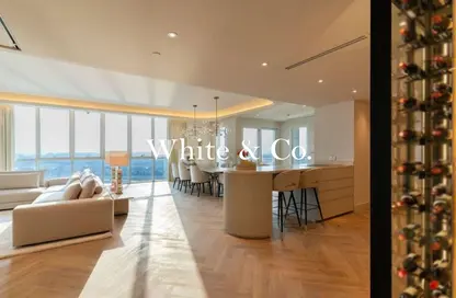 Apartment - 3 Bedrooms - 4 Bathrooms for rent in Marina Residences 2 - Marina Residences - Palm Jumeirah - Dubai