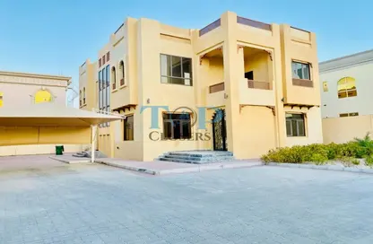 Villa - 4 Bedrooms - 5 Bathrooms for rent in Dhaher 2 - Al Dhahir - Al Ain