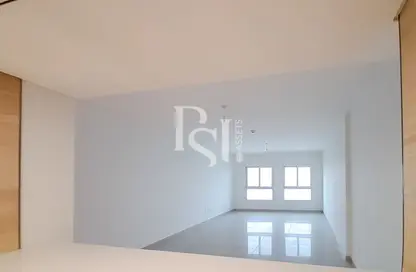 شقة - 2 غرف نوم - 3 حمامات للايجار في برج وجه البحر - شمس أبوظبي - جزيرة الريم - أبوظبي