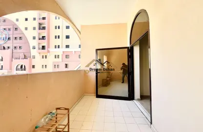 Apartment - Studio - 1 Bathroom for rent in Silicon Gates 1 - Silicon Gates - Dubai Silicon Oasis - Dubai