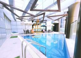 صورةحوض سباحة لـ: شقة - 2 غرف نوم - 4 حمامات للكراء في برج النور - جزيرة الريم - أبوظبي, صورة 1