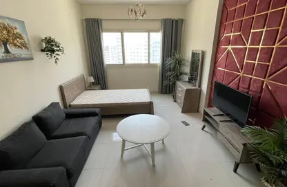 شقة - 1 حمام للبيع في مساكن النخبة رقم 1 - مساكن النخبة الرياضية - مدينة دبي الرياضية - دبي