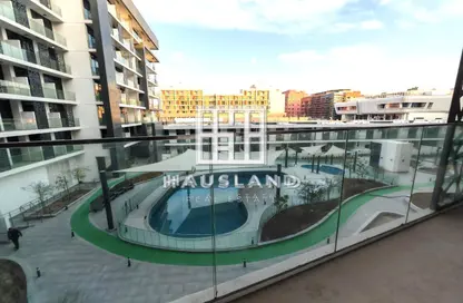 Apartment - 3 Bedrooms - 3 Bathrooms for sale in The Gate - Masdar City - Abu Dhabi