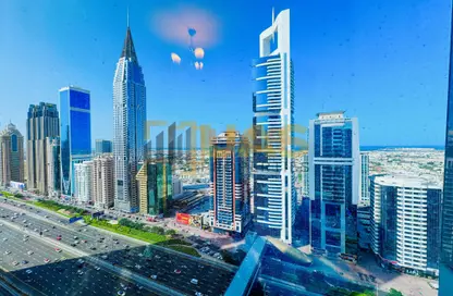 شقة - 3 غرف نوم - 3 حمامات للايجار في برج توينتي فرست سينشري - شارع الشيخ زايد - دبي