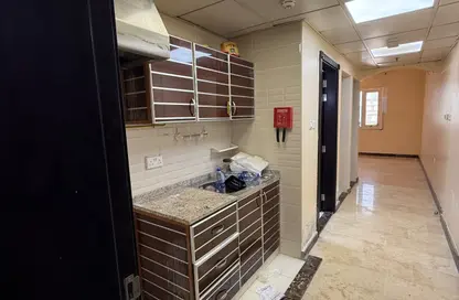 Apartment - Studio - 1 Bathroom for rent in Al Hayl - Fujairah
