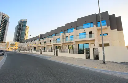 Townhouse - 4 Bedrooms - 6 Bathrooms for sale in Westar Crest Townhouses - Jumeirah Village Circle - Dubai