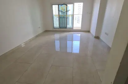 شقة - 2 غرف نوم - 2 حمامات للايجار في المجاز 2 - المجاز - الشارقة