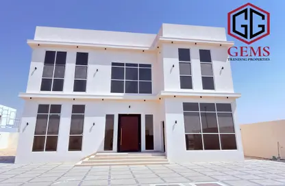 Villa - 5 Bedrooms - 6 Bathrooms for rent in Al Aweer 1 - Al Aweer - Dubai