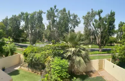 Villa - 2 Bedrooms - 3 Bathrooms for rent in Springs 12 - The Springs - Dubai