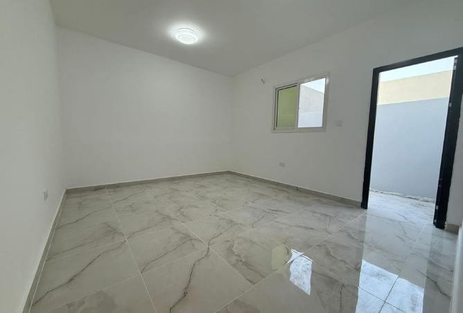 15740300 - Property Image 2