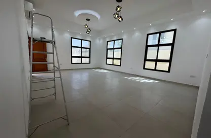 Apartment - 3 Bedrooms - 5 Bathrooms for rent in Madinat Al Riyad - Abu Dhabi