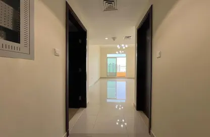 Apartment - 1 Bedroom - 2 Bathrooms for rent in Etlala Residence - Dubai Land Residence Complex - Dubai